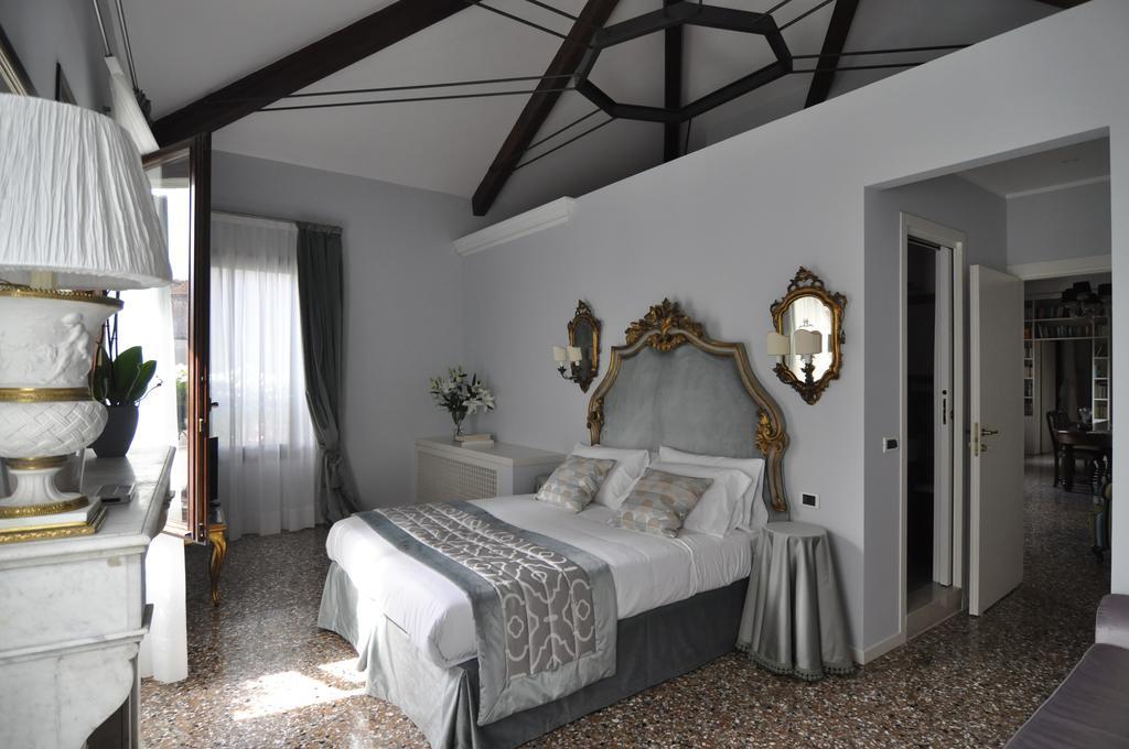 Casa Colleoni Bed and Breakfast Venetië Buitenkant foto