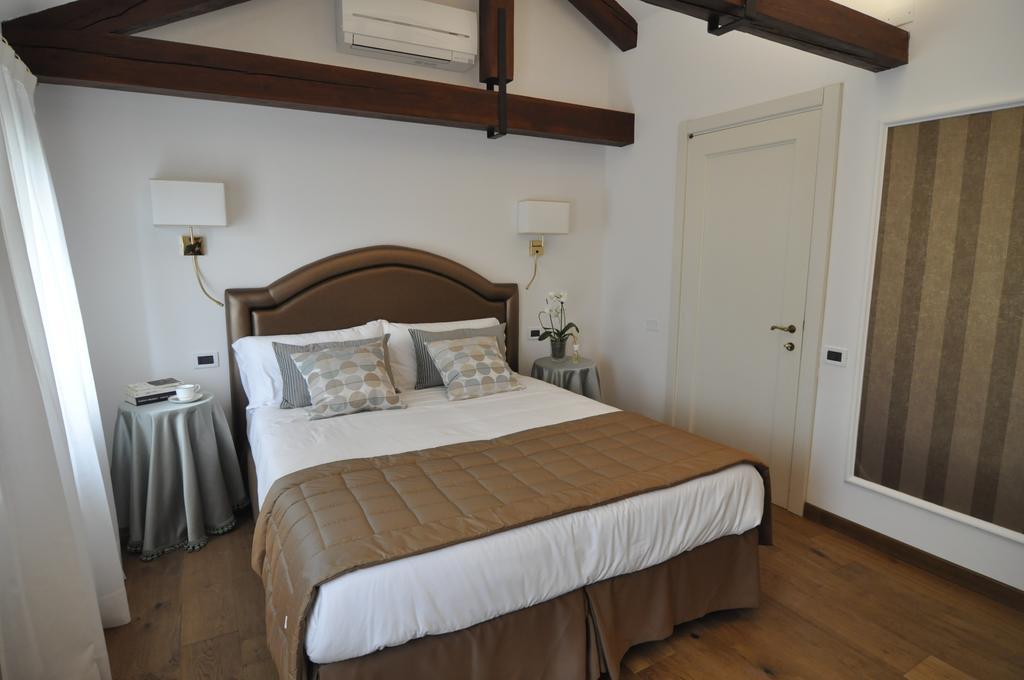 Casa Colleoni Bed and Breakfast Venetië Buitenkant foto